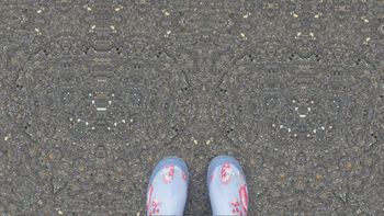 Symmetrical texture repetition