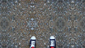 Symmetrical texture repetition