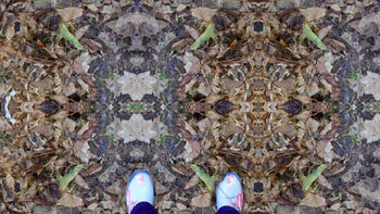 Symmetrical texture repetition