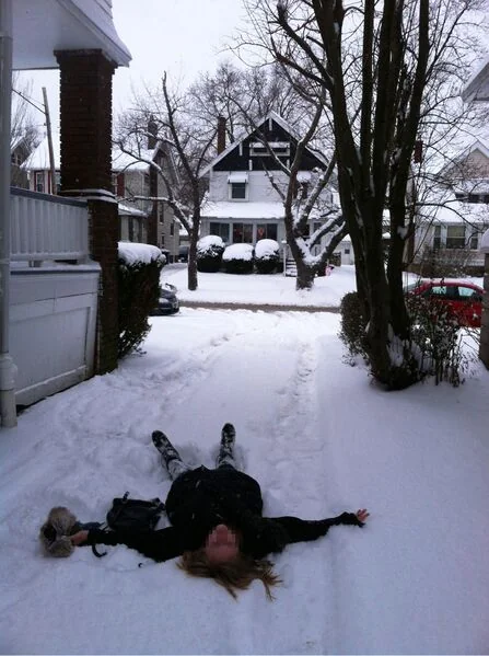 File:Tripping in the snow.jpg